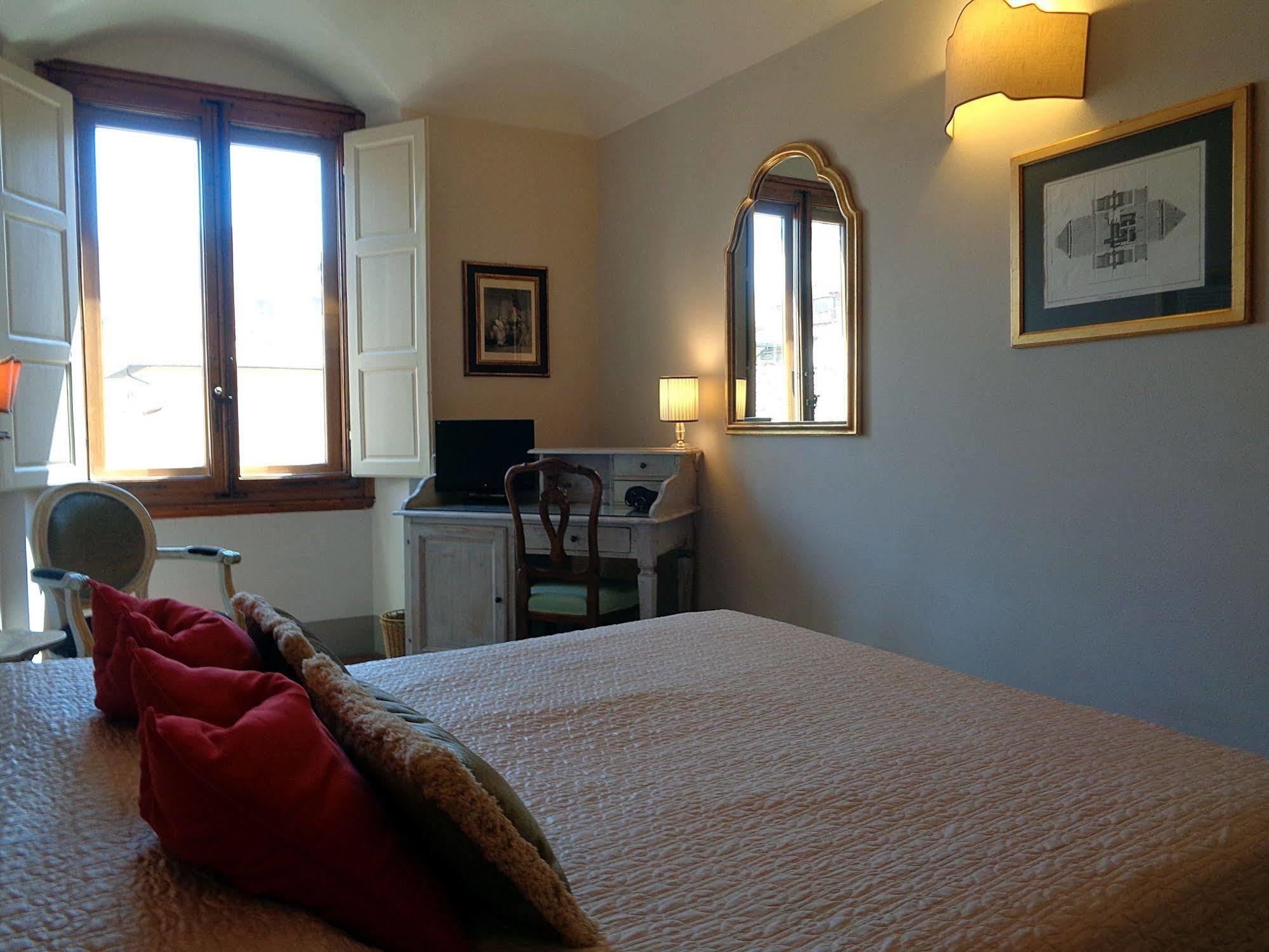 Relais Cavalcanti Guest House Florencia Exterior foto