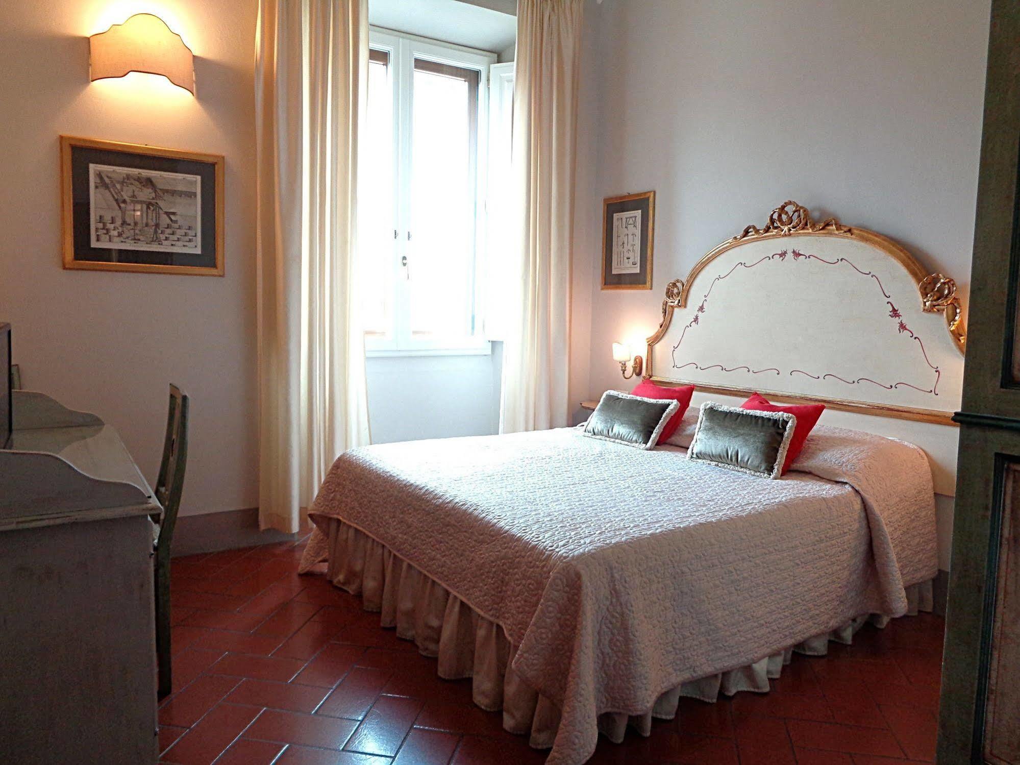 Relais Cavalcanti Guest House Florencia Exterior foto